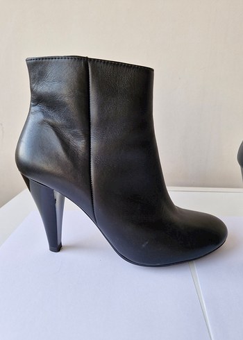 Hakiki Deri Siyah Stiletto Topuklu Fermuarlı Kadın Bot - Görsel 6
