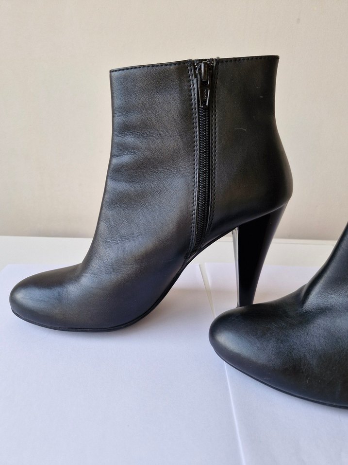 Hakiki Deri Siyah Stiletto Topuklu Fermuarlı Kadın Bot - Görsel 3