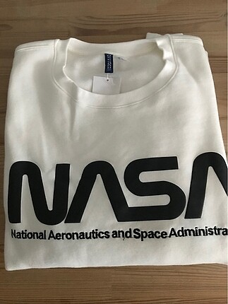 NASA sweatshirt