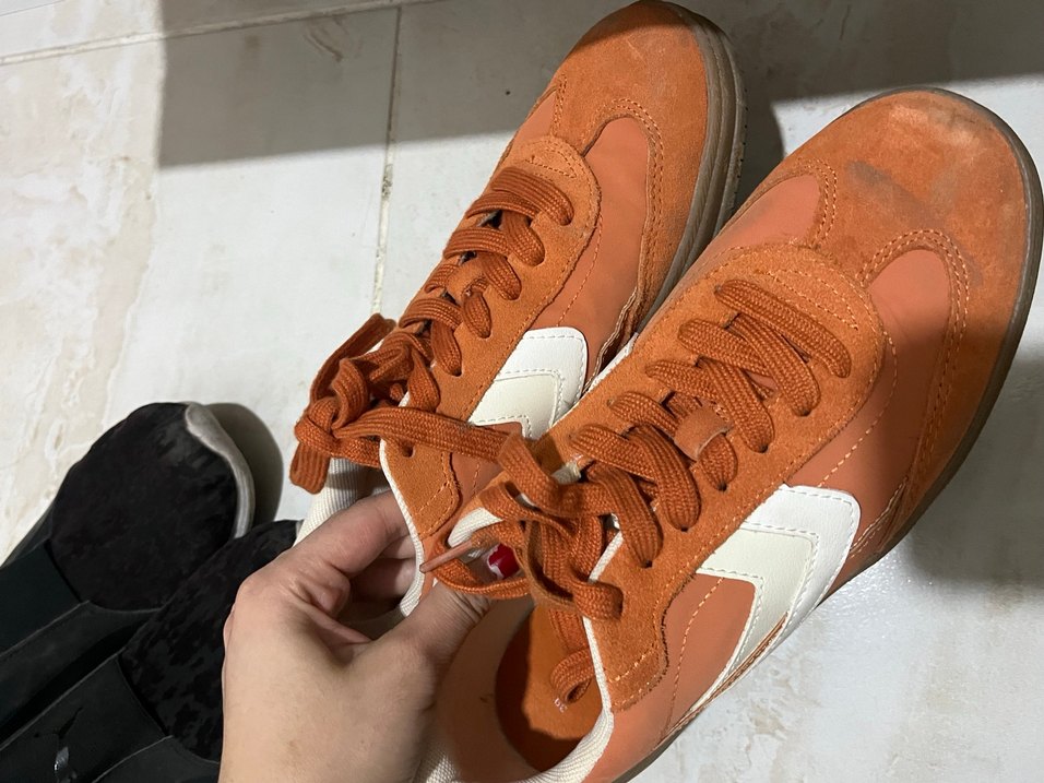 Turuncu bershka ayakkabı - Görsel 4