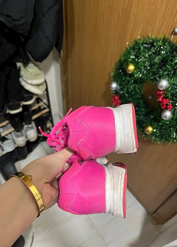 Pembe Spor Ayakkabı - Görsel 2