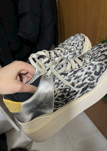 Leopar Desenli Kadın Sneakers - Görsel 2