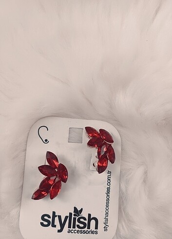 Stylishfit Kırmızı taşlı küpe
