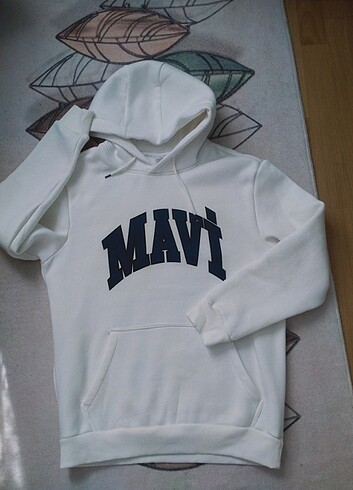 Kapşonlu sweatshirt