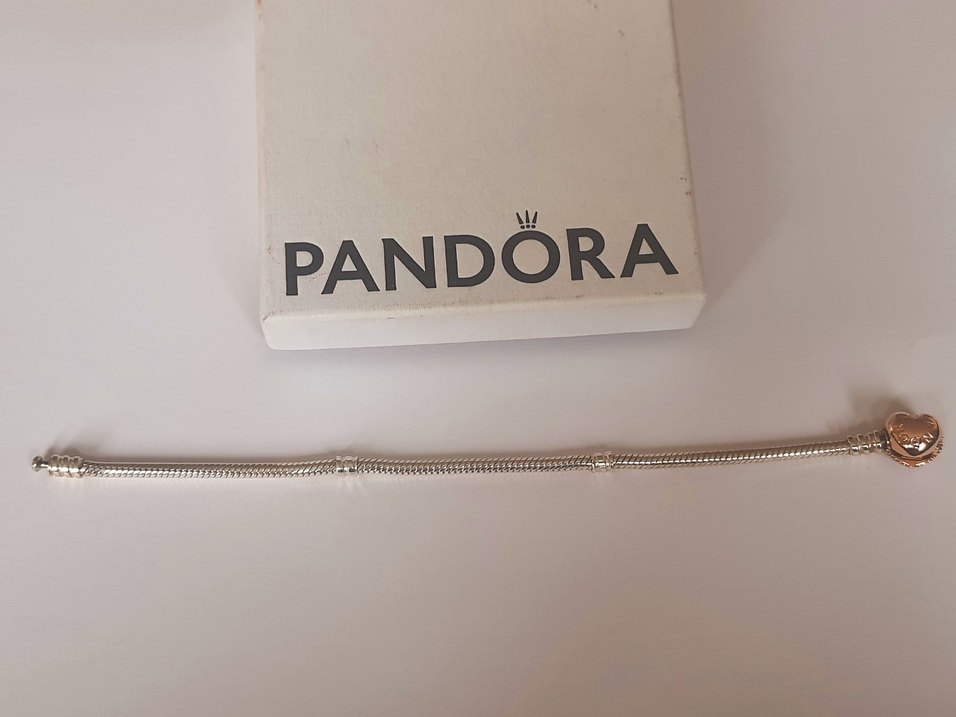 Orjinal PANDORA AltınTaşlı Kalpli  Bileklik Yepyeni. - Görsel 3