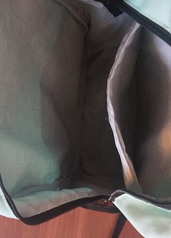 Orjinal Fila Okul Çantası.Tertemiz,sayılı kullanıldı. - Görsel 3