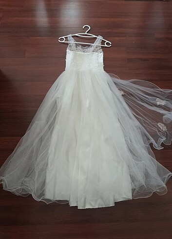 10 yaş çok şık abiye gelinlik sayılı giyildi. - Görsel 3