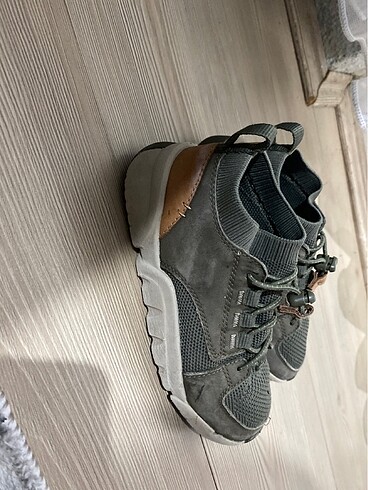 29 Beden Clarks deri Yeşil çocuk ayakkabı