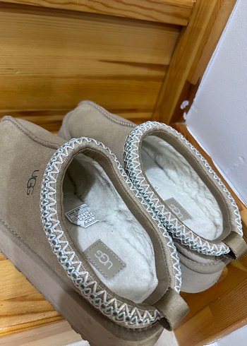 Bej Süet Dolgu Topuk Kadın Ev Terliği - Görsel 2