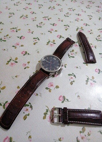 Tommy Hilfiger Erkek saat 