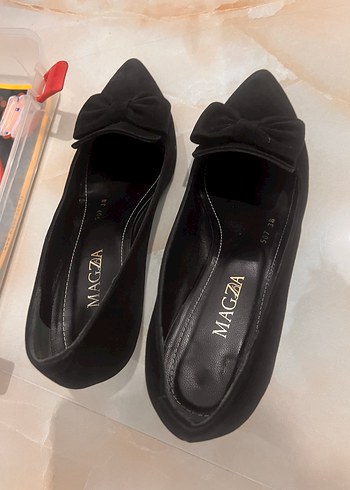 39 Beden Siyah Fiyonklu Stiletto Topuklu Kadın Ayakkabı