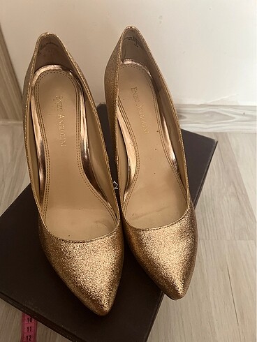Enzo Angiolini Gold topuklu