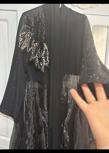 Abiye Uzun Kollu V Yakalı Siyah Nakışlı Abaya