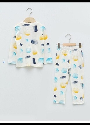 Desenli Pamuklu Pijama Takımı 2 3