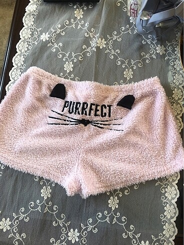 Peluş mini şort