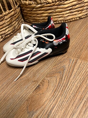 Adidas çocuk krampon - Görsel 3