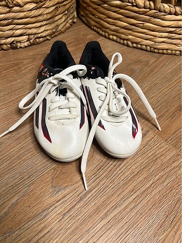 Adidas çocuk krampon - Görsel 2