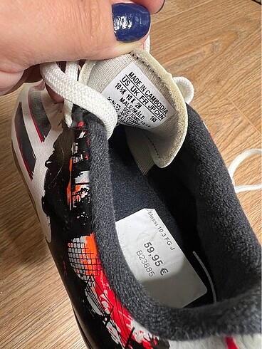 Adidas çocuk krampon - Görsel 6