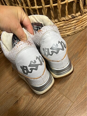 37 Beden beyaz Renk Ash sneakers