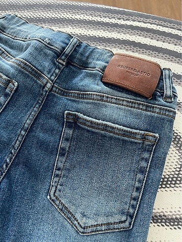 10 Yaş Beden mavi Renk Zara jean