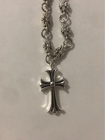  Beden chrome hearts kolye