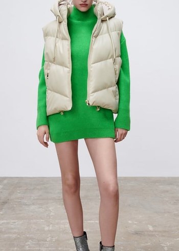 Zara Bej Kapüşonlu Kadın Şişme Yelek - Görsel 3