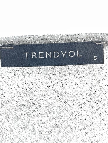 s Beden çeşitli Renk Trendyol & Milla Bluz %70 İndirimli.