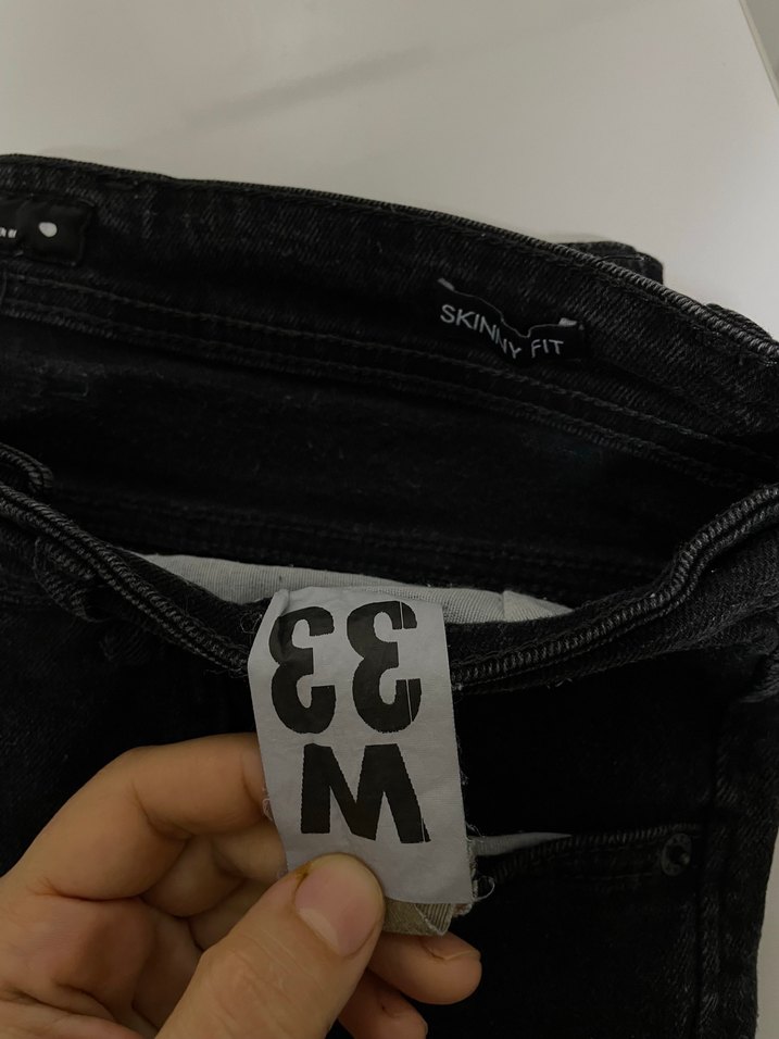 Siyah Kadın Kot Pantolon Kemerli Regular Fit - Görsel 3