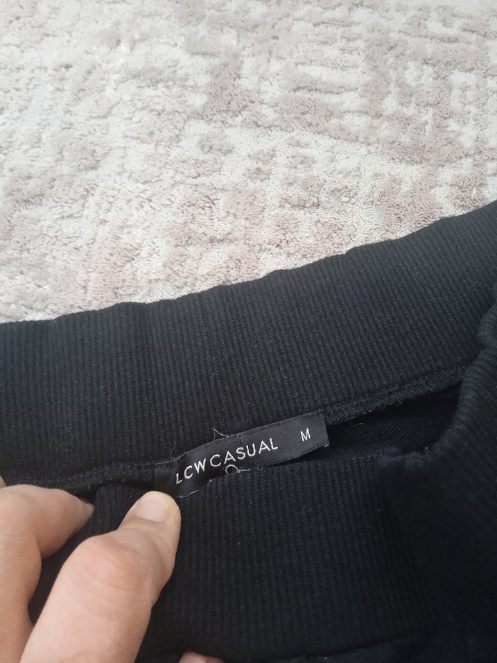 Siyah Elastik Belli Eşofman Altı - Görsel 4