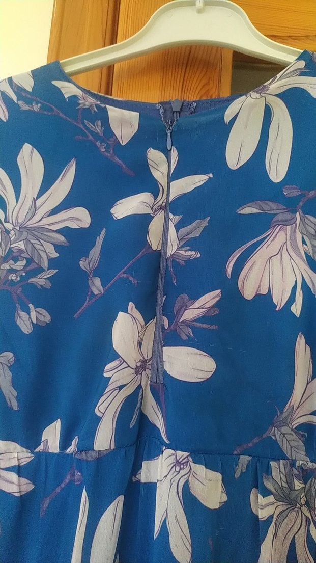 Mavi Çiçek Desenli Uzun Bohem Elbise - Görsel 2