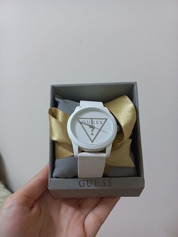 Guess saat