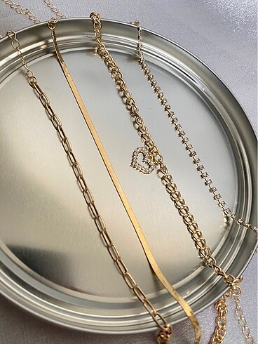 Gold halhal