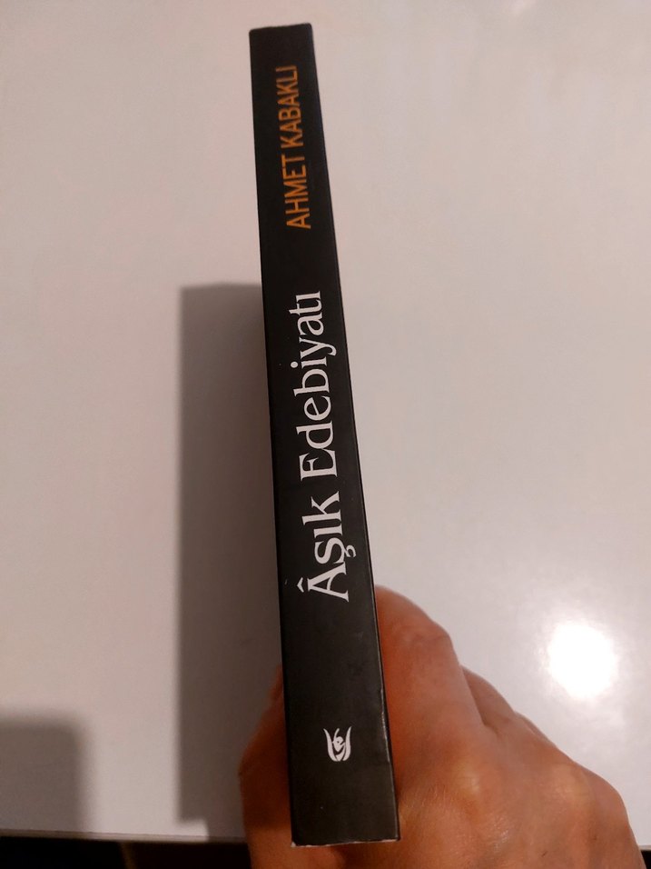 Ahmet Kabaklı - Âşık Edebiyatı Kitabı - Görsel 3