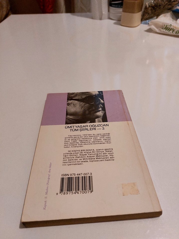 Ümit Yaşar - İki Kişiye Bir Dünya - Görsel 2