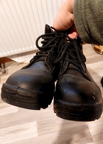 Schuster 41 numara siyah erkek Bot - Görsel 3