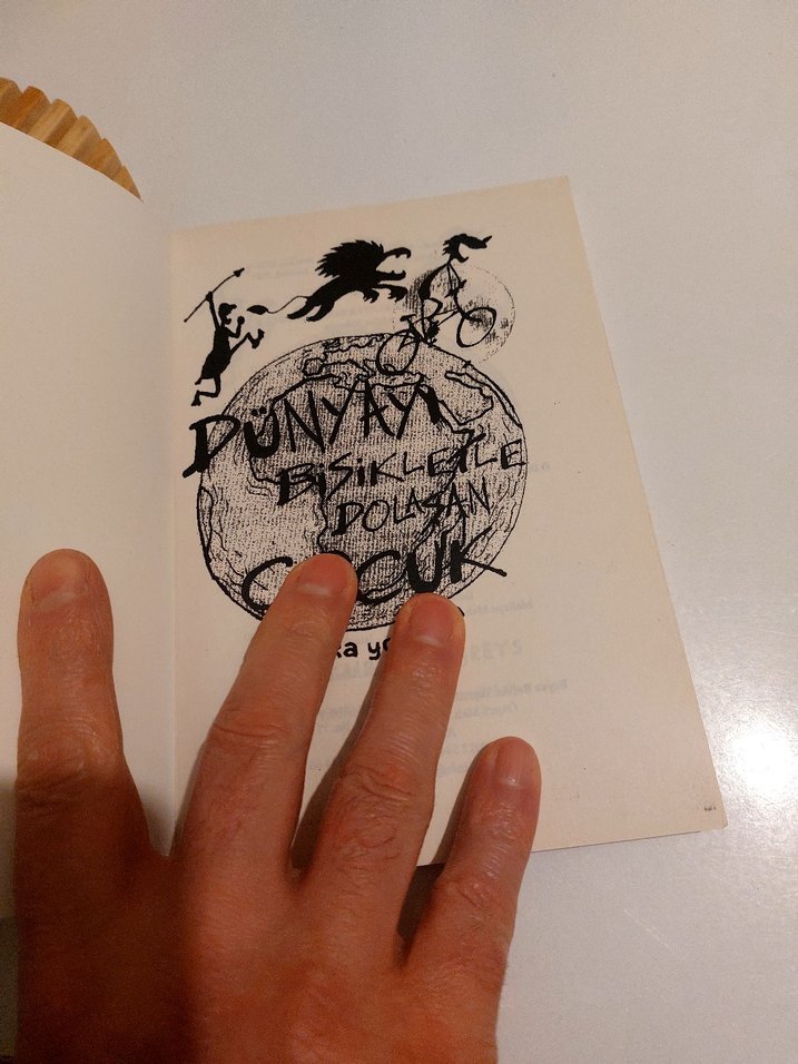 Dünyayı Bisikletle Dolaşan Çocuk - Afrika Yolunda - Görsel 3