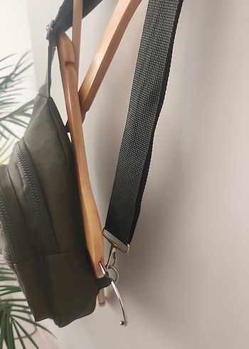 yeşil Bucklelı Çapraz Çanta - Görsel 8