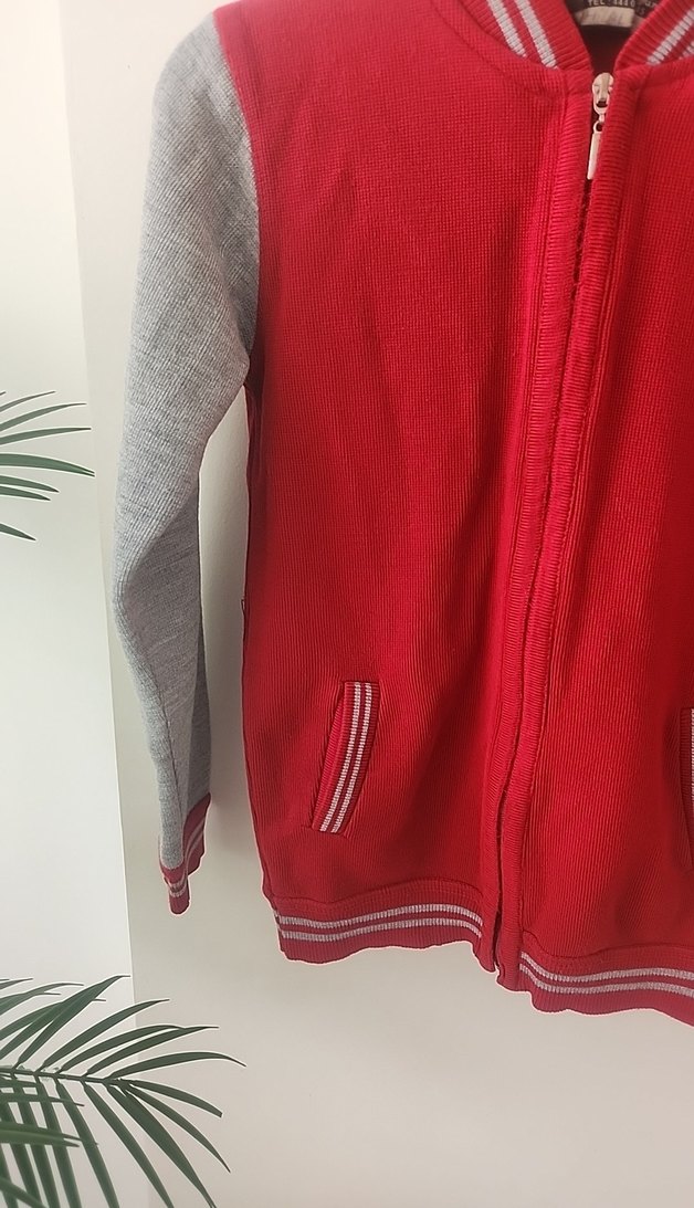 okul hırkası - Görsel 2