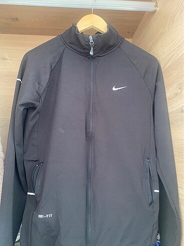 Nike Dri-Fit Kadın