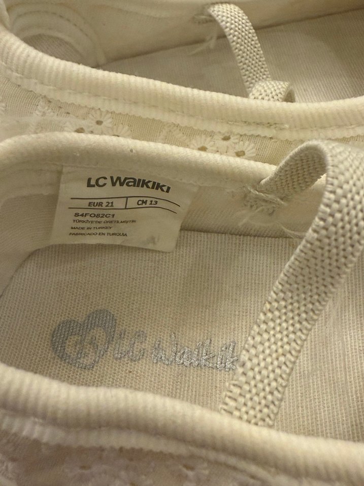 Kız Çocuk Beyaz Nakışlı Babet - Görsel 3