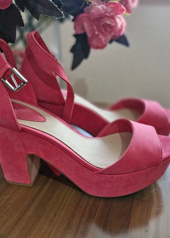 Pembe Süet Platform Topuklu Kadın Ayakkabı 37 numara