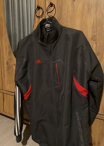 l Beden Adidas Vintage Fermuarlı Spor Yağmurluk