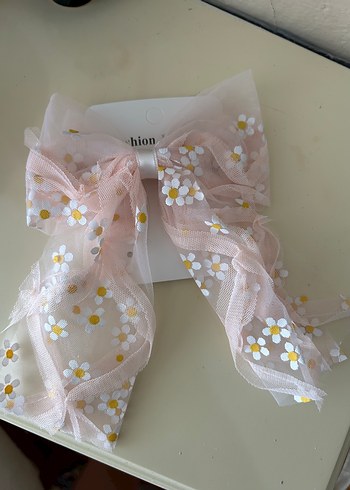 LC Waikiki Pembe Çiçekli Bohem Fiyonk Toka