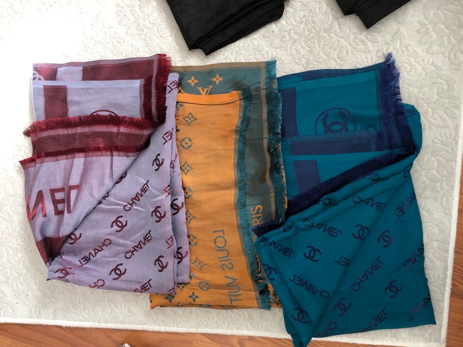 Chanel marka şallar - Görsel 2