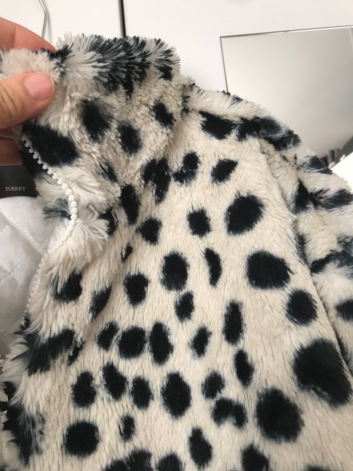 Leopar Desenli Kapüşonlu Kadın Peluş Mont - Görsel 4