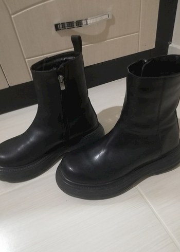 Kadın Siyah Butigo Bot - Görsel 2