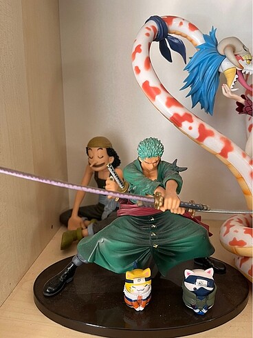 Beden Renk One piece figür loot 12 adet