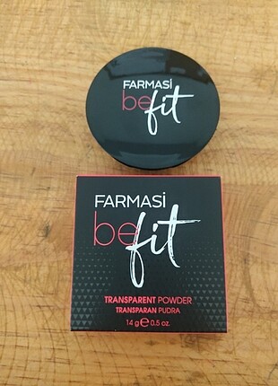 Farmasi transparan pudra
