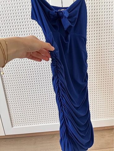 38 Beden Askılı elbise
