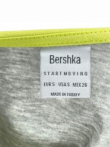 Bershka T-shirt %70 İndirimli. - Görsel 4
